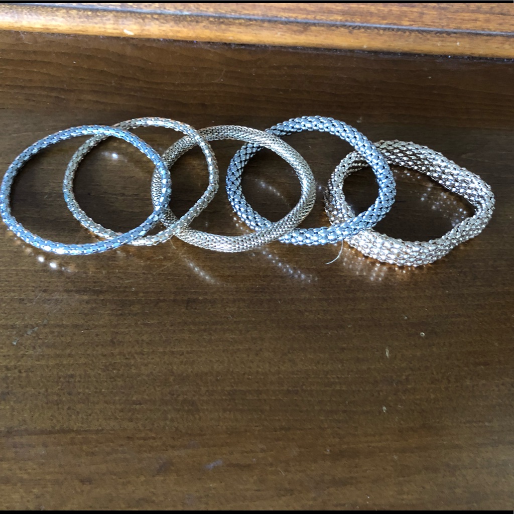 Free HM Bracelet Set 5$